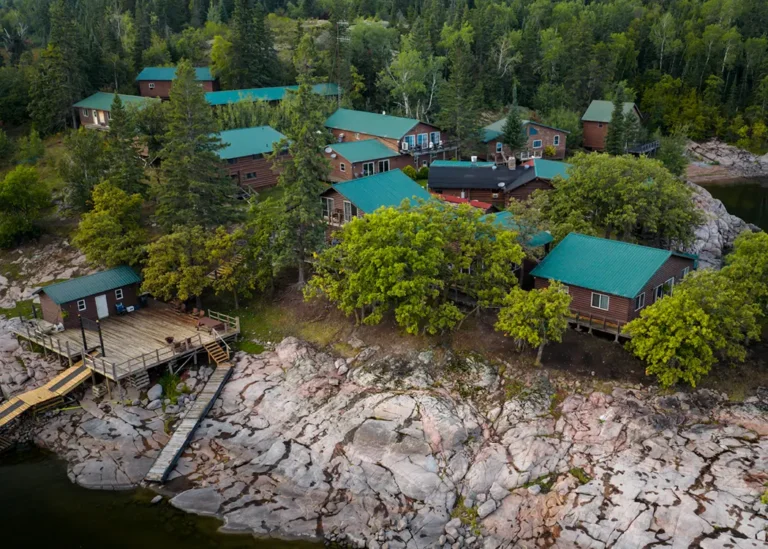 canada-fishing-lodge-aerial